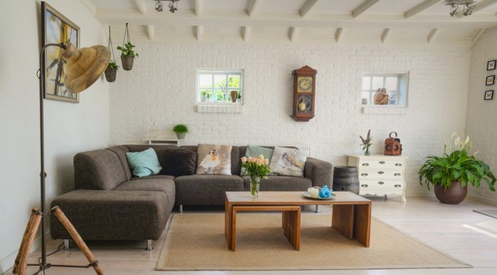 Sådan gør du din stue både hyggelig og moderne Lejlighed