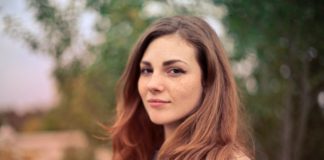 Lær at elske dig selv og få et naturlig look med botox Kvinde med botox