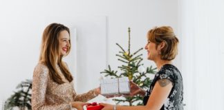 Skab hygge med en personlig firmajulegave Julegaver